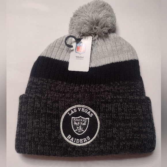 NFL Other - NWT Las Vegas Raiders Beanie Adult One Size Knit NFL Team Apparel B10